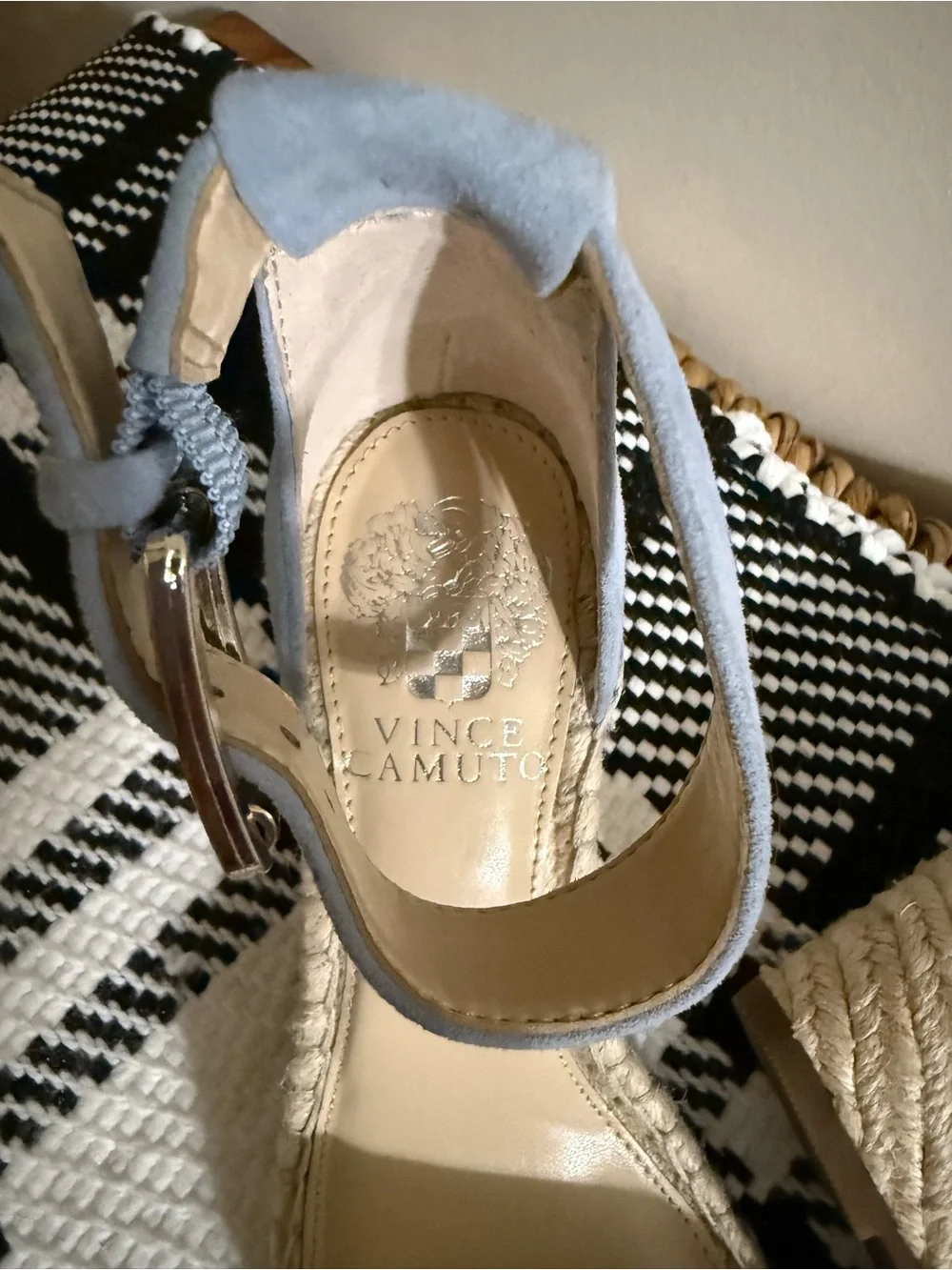Vince Camuto Light Blue Suede Espadrille Wedge Sandals NWOT Size 6.5